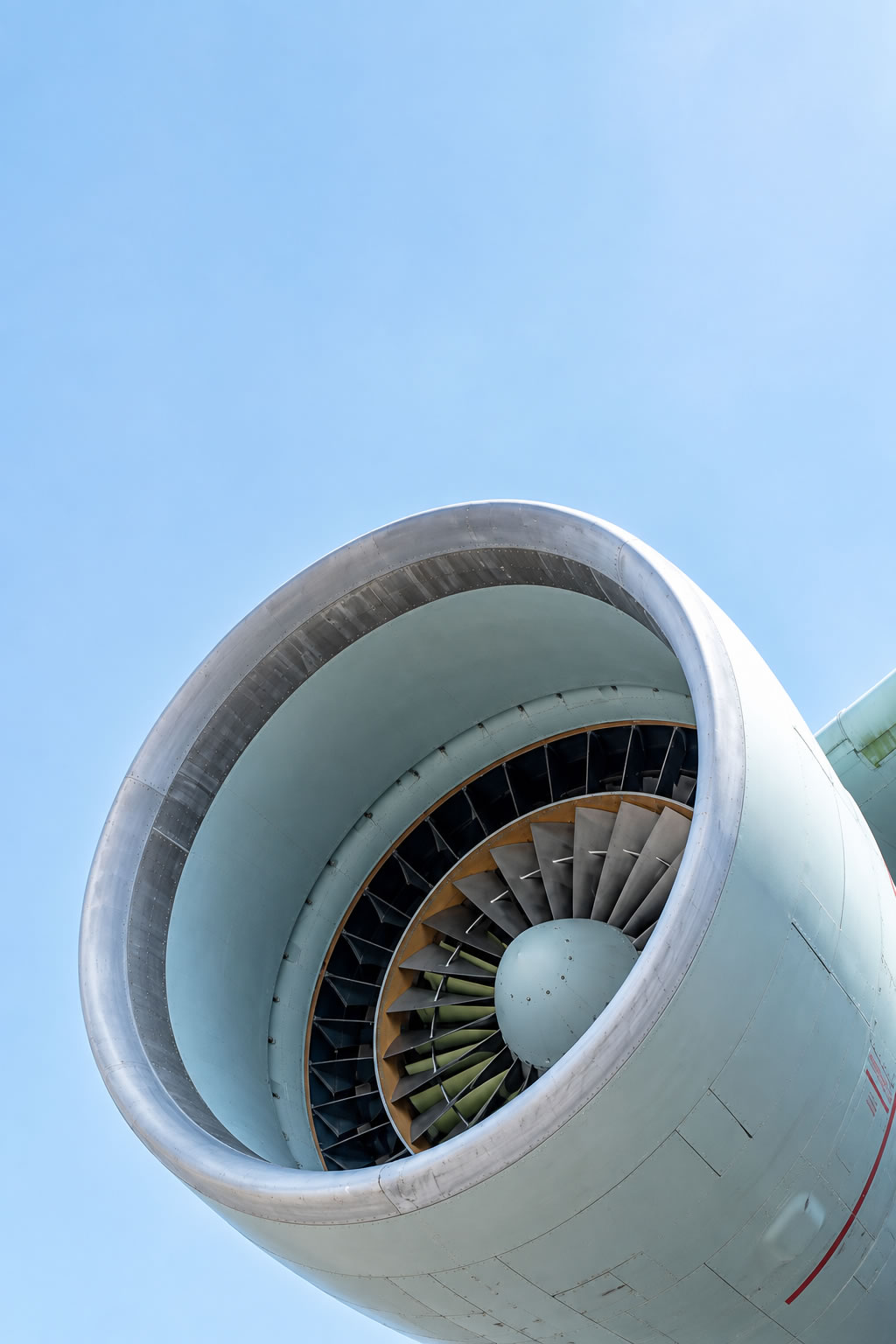 Niobium tubes aerospace applications aircraft engine